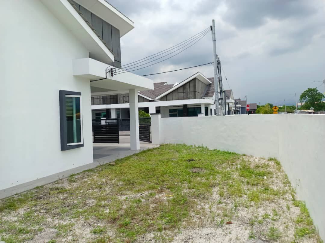 Single Storey Corner lot Freehold Tasek Avenue - photo 3