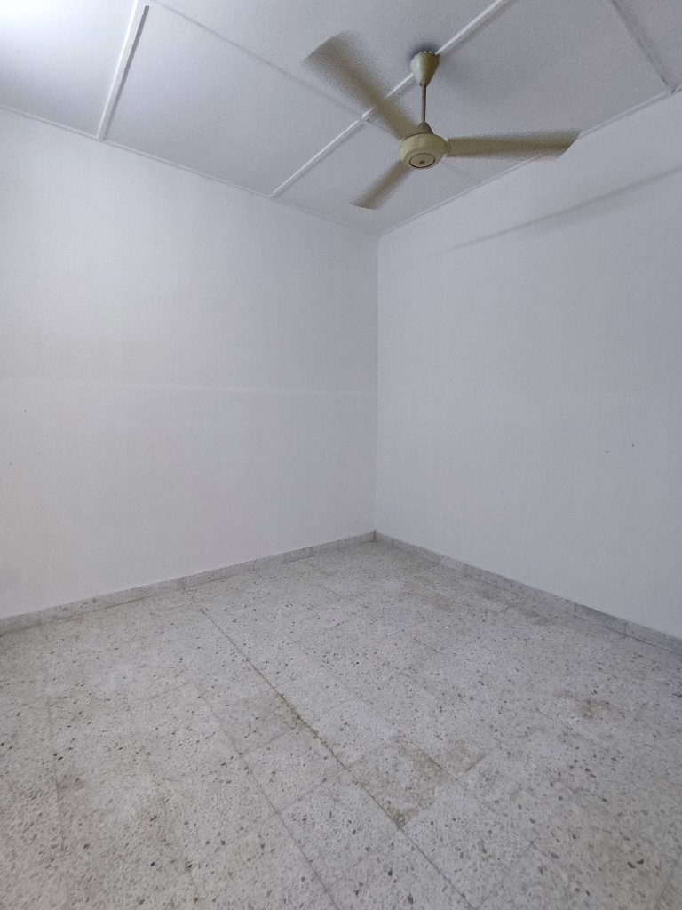 Freehold Single Storey Terrace Glenview Garden - photo 4