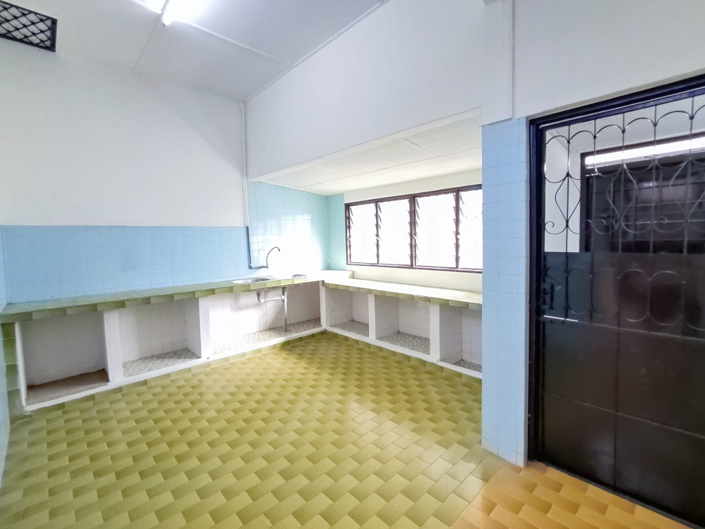 Freehold Single Storey Terrace Glenview Garden for Sale at Perak Taiping