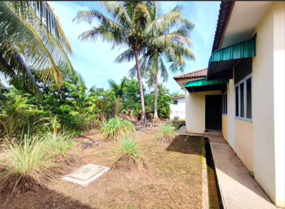 Rumah Banglo Kampung Tersusun Jalan Kuala Gula - photo 3