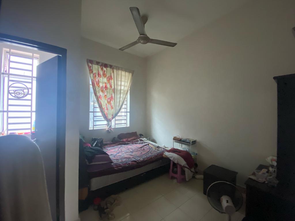 Single Storey Bungalow Taman Rupawan Indah  Rent - photo 3
