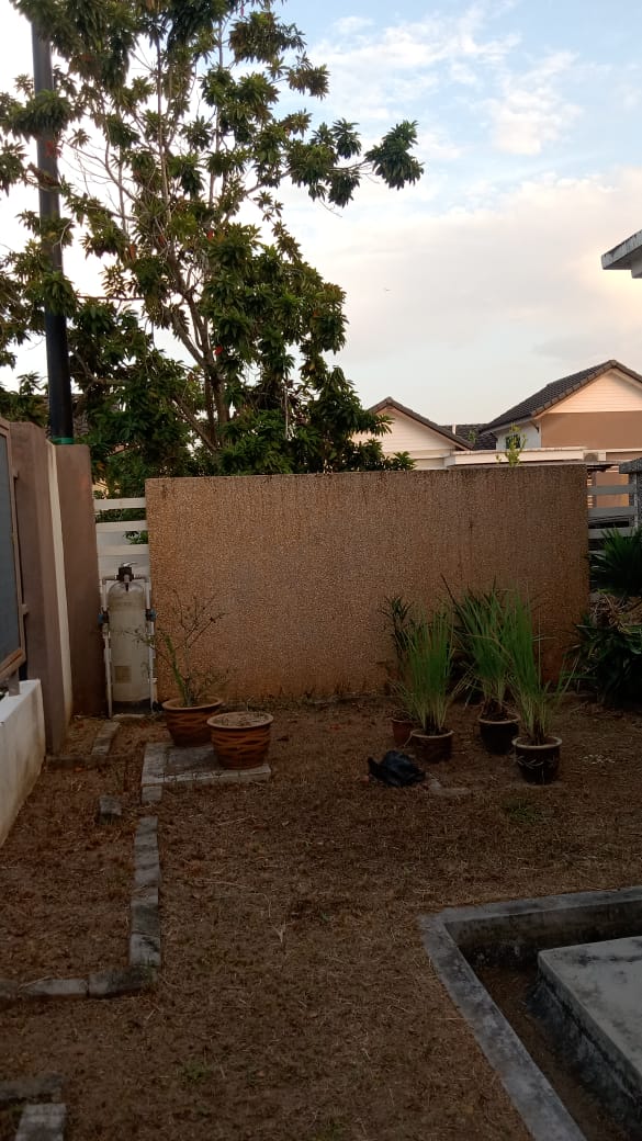 Single Storey Bungalow Taman Rupawan Indah  Rent - photo 7