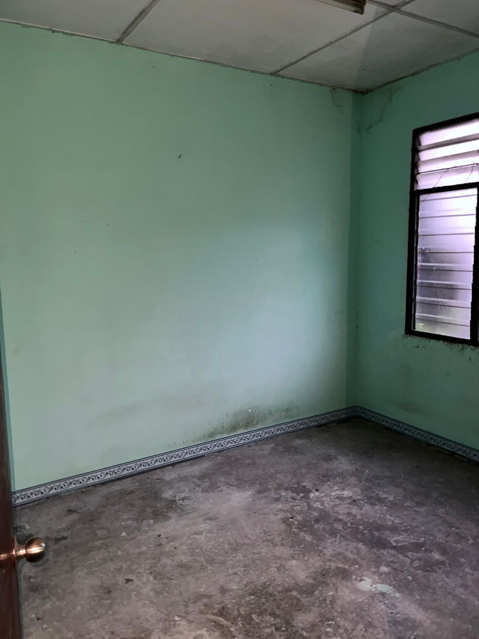 Rumah Teres Setingkat Untuk Dijual di Taman Mewah - photo 6