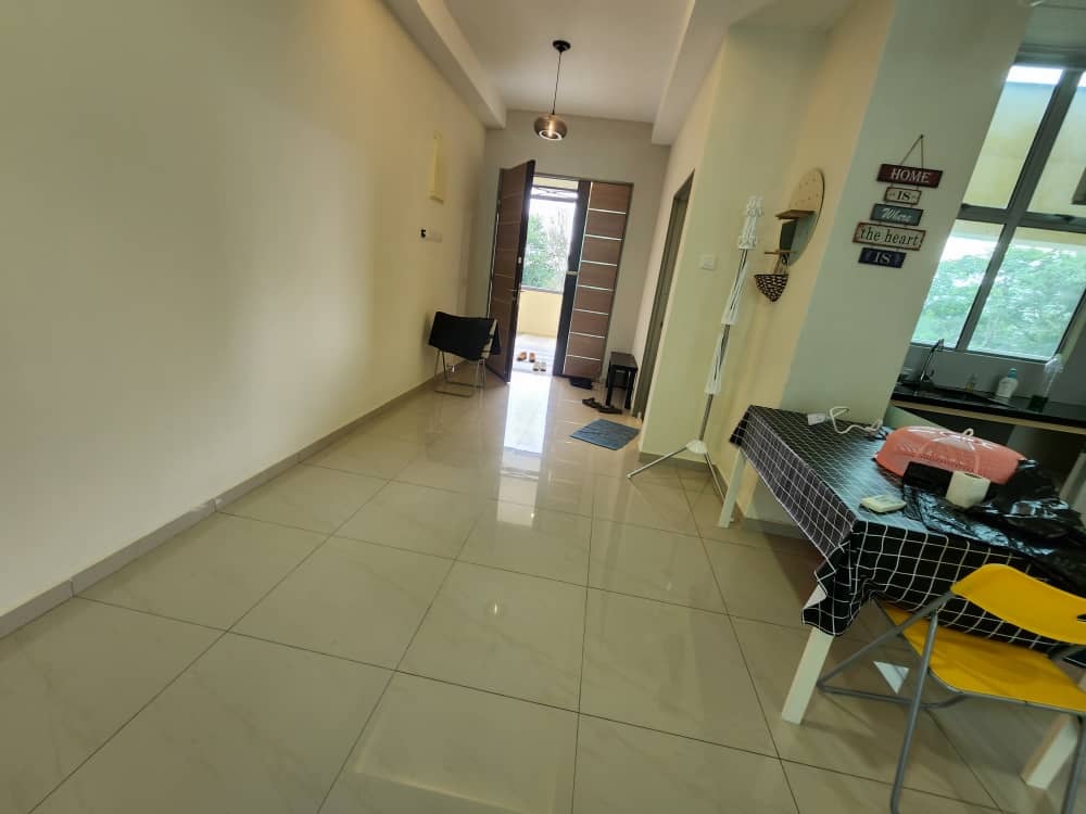Fully Furnished Corner Stone Taiping Condo Sale - photo 2