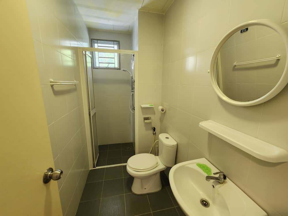 Fully Furnished Crystal Creek For Rent - photo 4