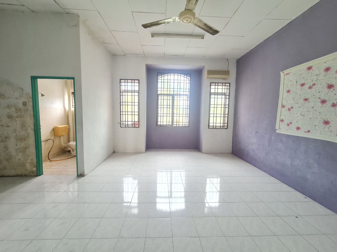 Double Storey Taman Ria For Sale - photo 8