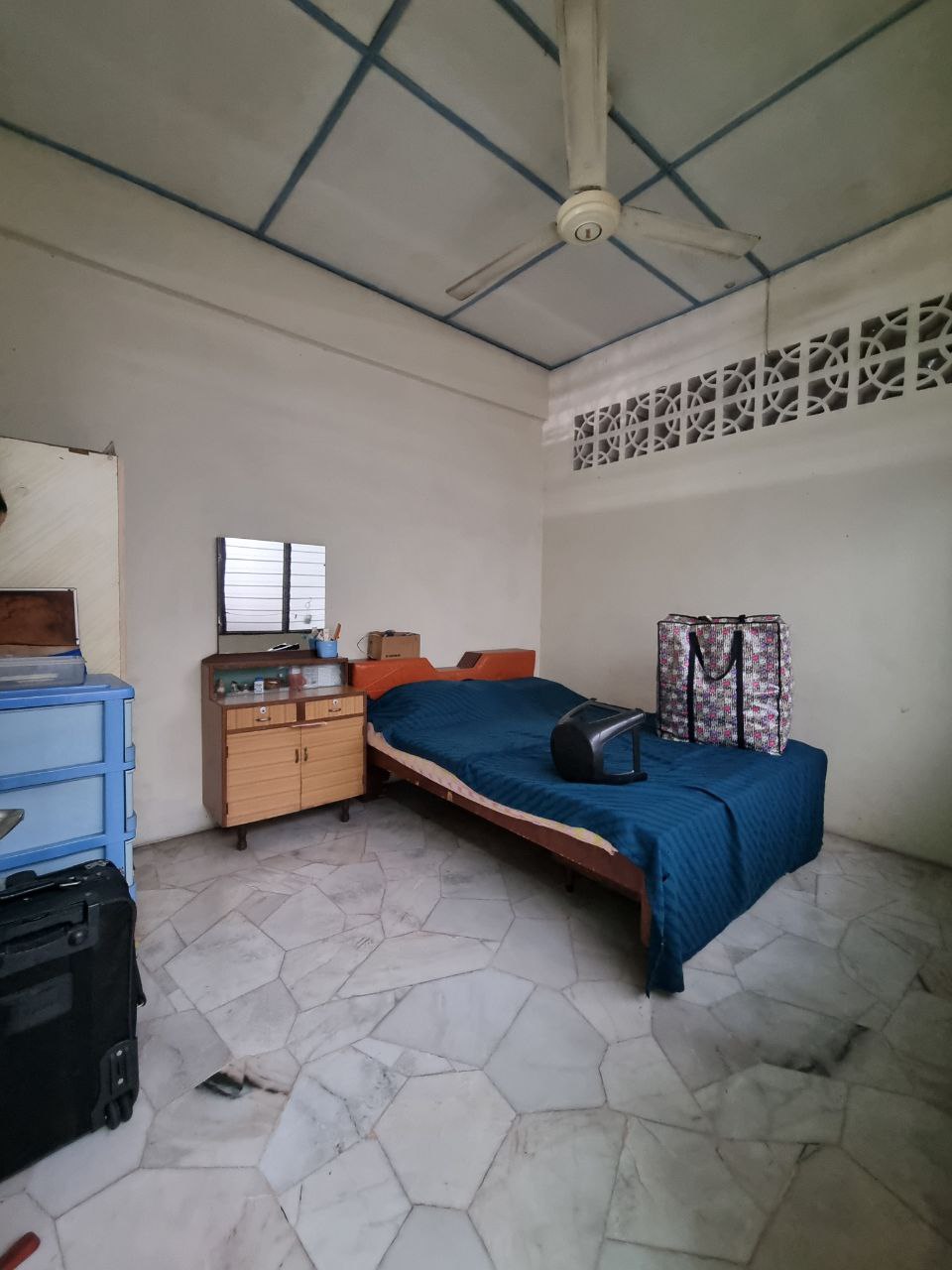 Single Storey Taman Kota Jaya Simpang For Sale - photo 4