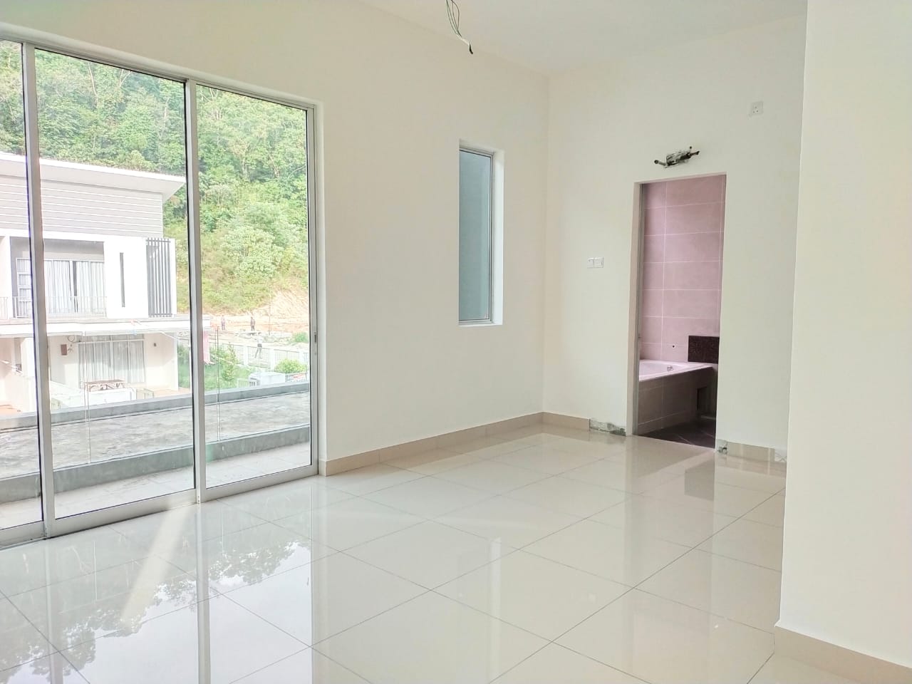 New Double Storey Semi D House For Sale - photo 2