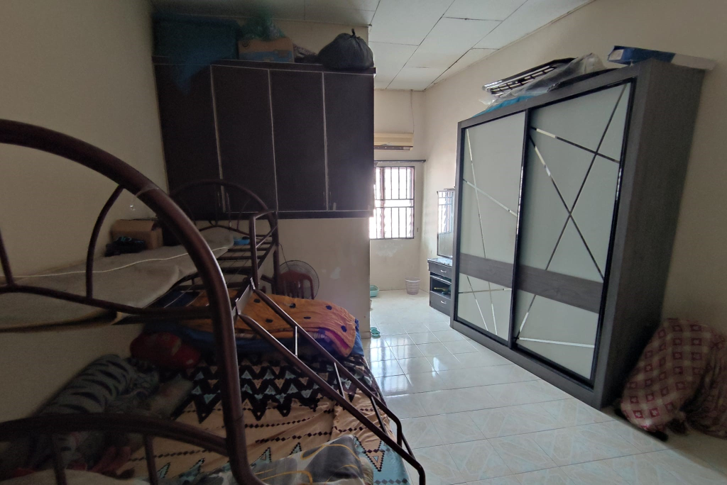 Simpang Taman Ria Double Storey House For Sale - photo 6
