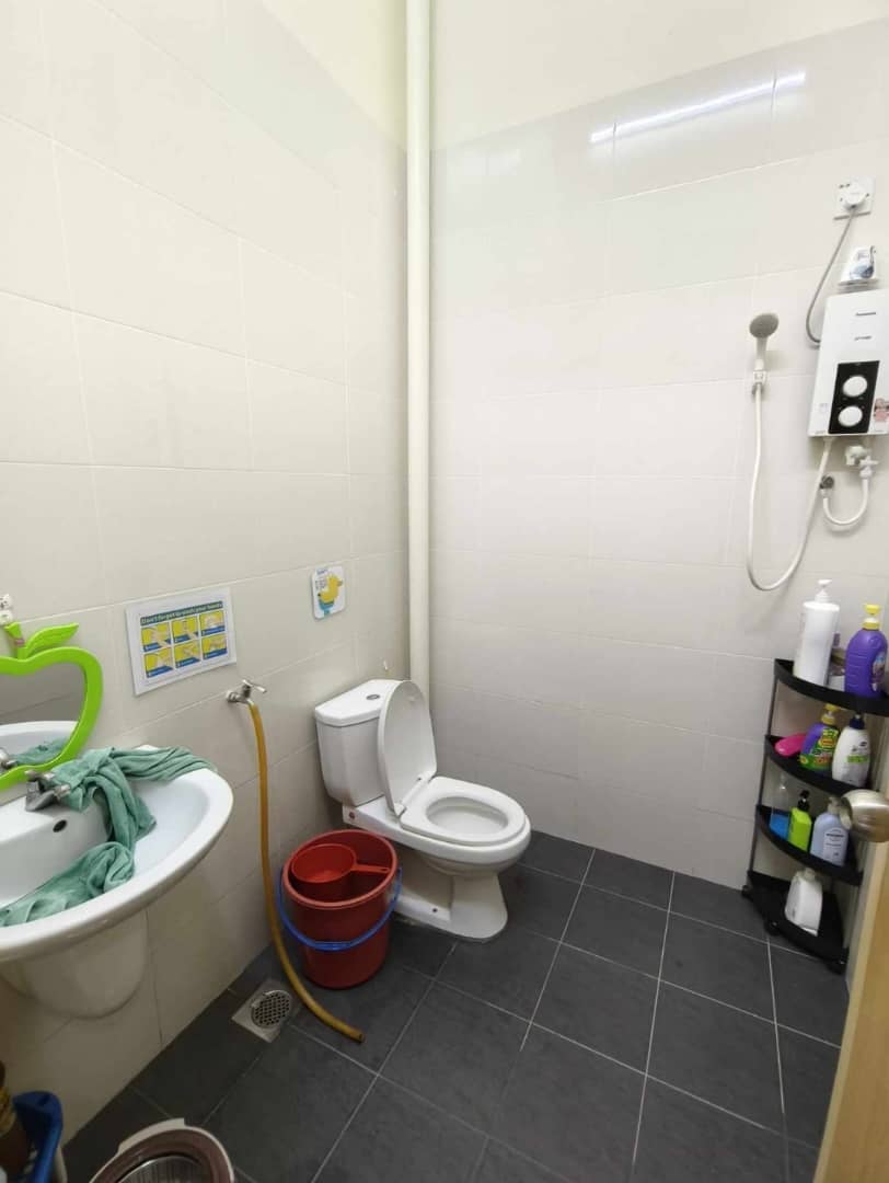 Freehold Corner Lot Taman Simpang Bersatu For Sale - photo 4