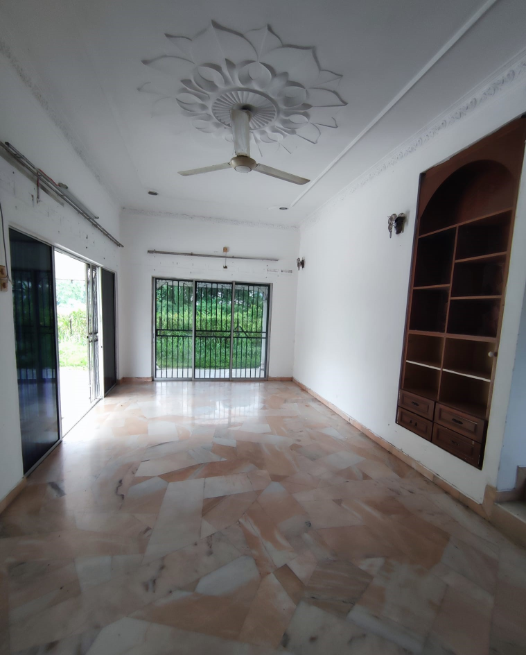 Bungalow Nearby Kamunting Golf Club For Sale - photo 7
