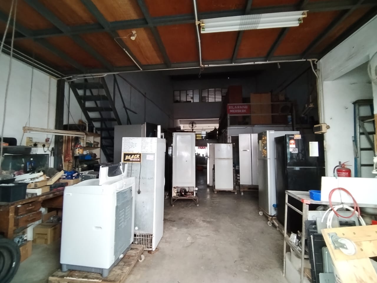 Freehold  Shop at Taman Taiping Utara For Sale - photo 2