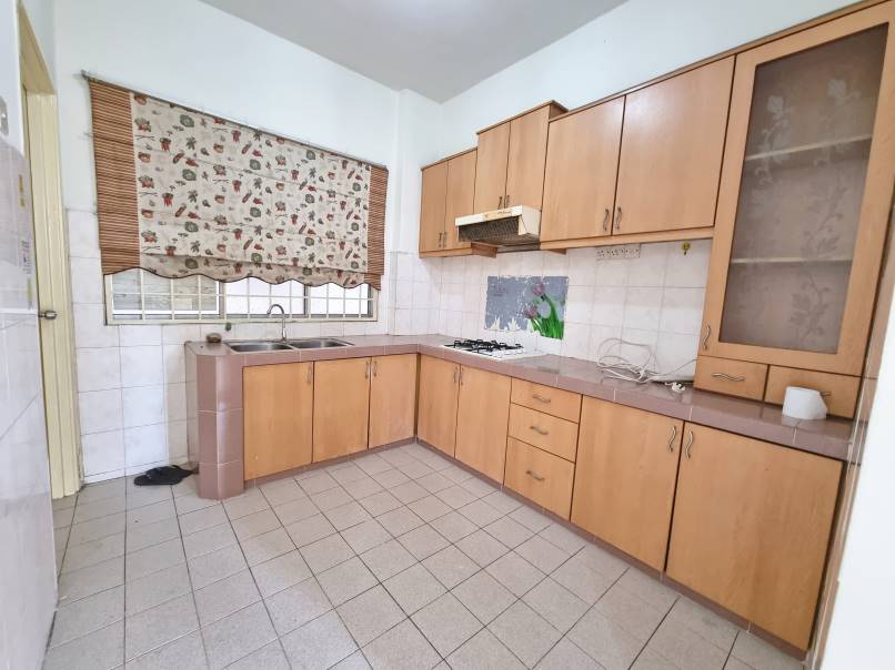 Elaeis 2, Bukit Jelutong Shah Alam by Allen - photo 2