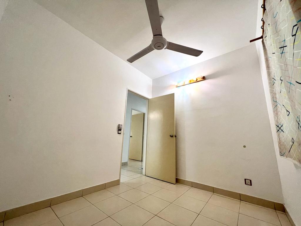 Seri Baiduri Apartment Setia Alam by YK - photo 6