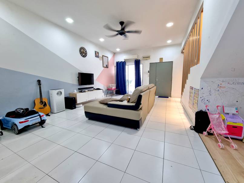 2 Sty Tmn Alam Indah Seksyen 33 Shah Alam by Allen - photo 2