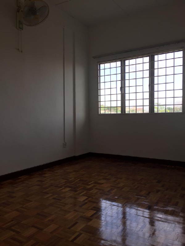 Apartment lili Bukit Subang Denai Alam By Din - photo 3