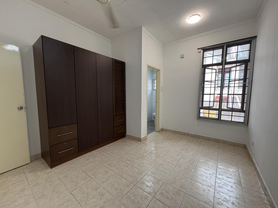Jalan Adang Bukit Jelutong Shah Alam WTS by Jr - photo 9