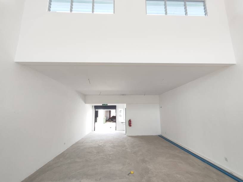 One And Half Sty Shop Aspirasi Hillpark by Benson - photo 4