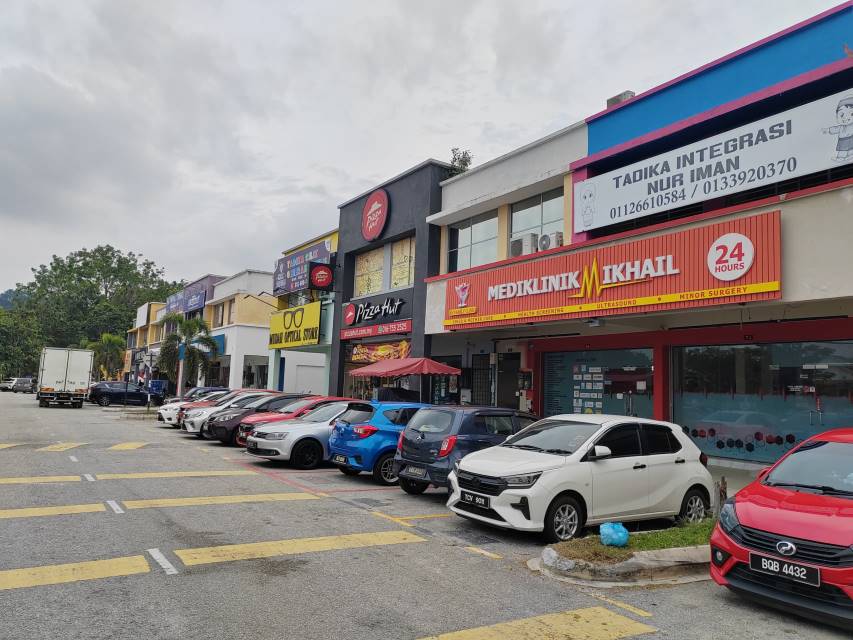 First Floor Shop Dataran Suria by Chee Hin - photo 11