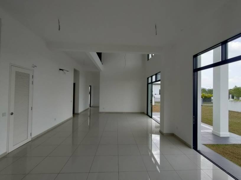 Corner Norton Eco Grandeur Bungalow by Benson - photo 2