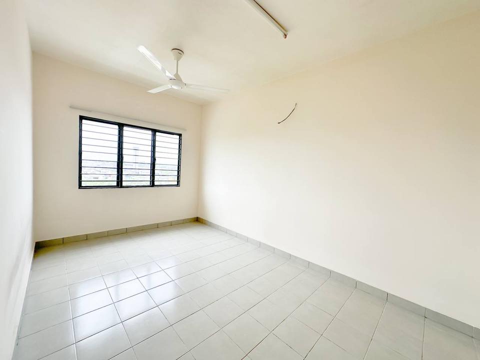 Seruling Apartment Bukit Raja by Chee Hin - photo 3