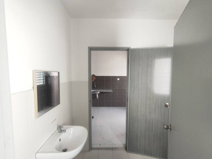 2 Storey Cherry Hillpark by Benson - photo 4
