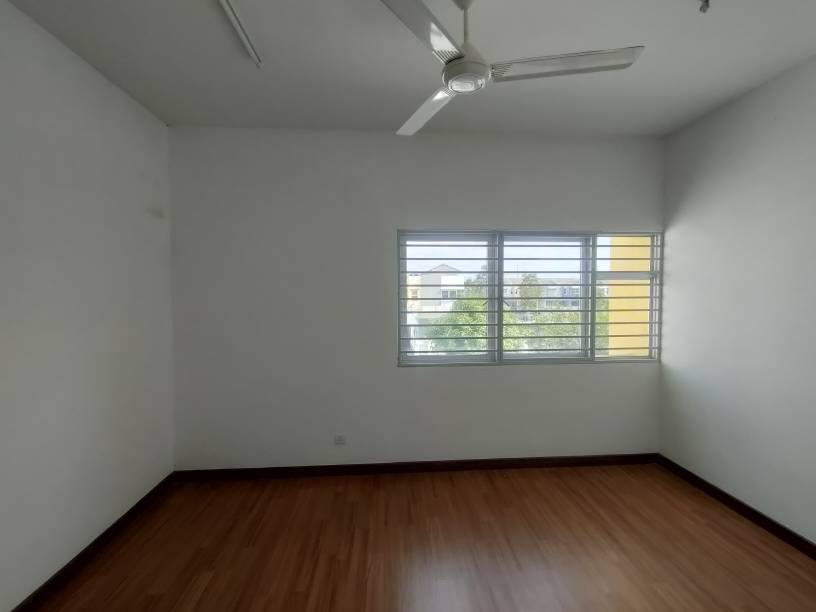 2 Storey Cherry Hillpark by Benson - photo 5