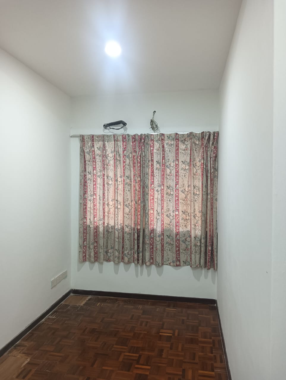 RENO 2 sty house Saujana Utama BY MATT - photo 10