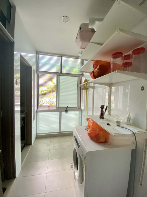 Aqua Villa Townhouse Sek 7 Shah Alam by Emily - photo 5