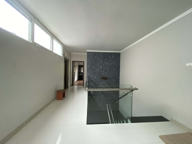 Aqua Villa Townhouse Sek 7 Shah Alam by Emily - photo 7