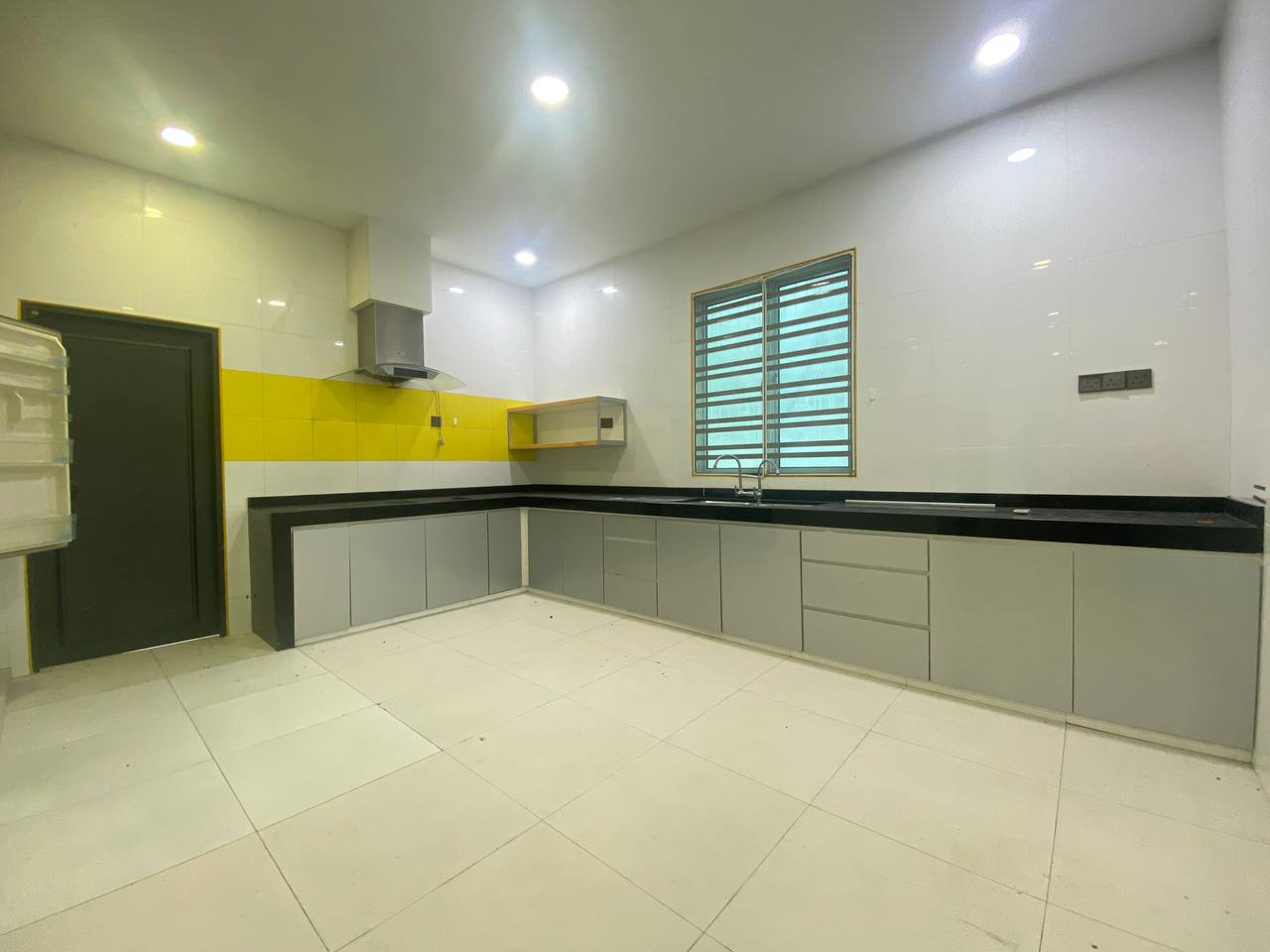 Semi D House Greenhill Residence U10 by Emily - photo 7