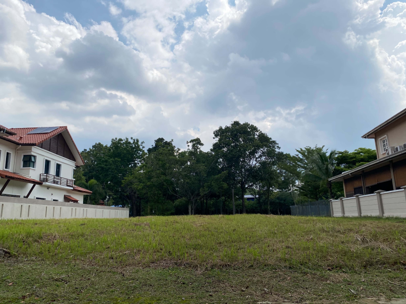 2607 Bungalow Land Bukit Jelutong by Emily - photo 3