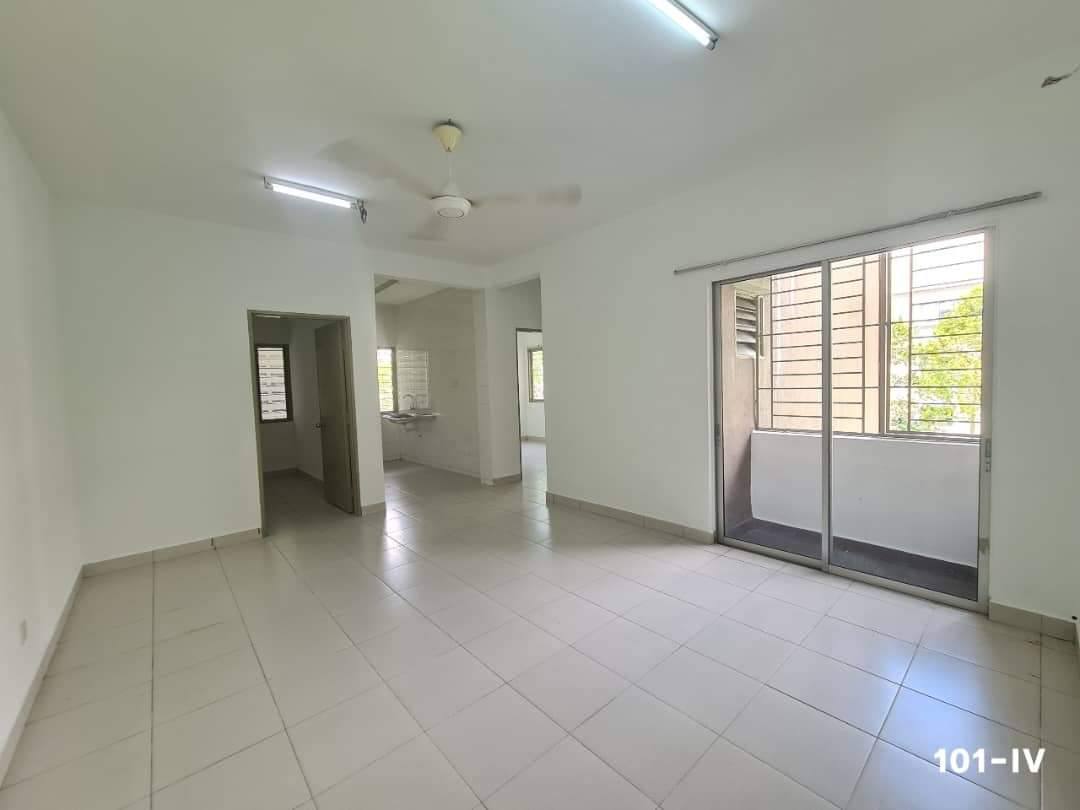 First Floor Akasia A ...