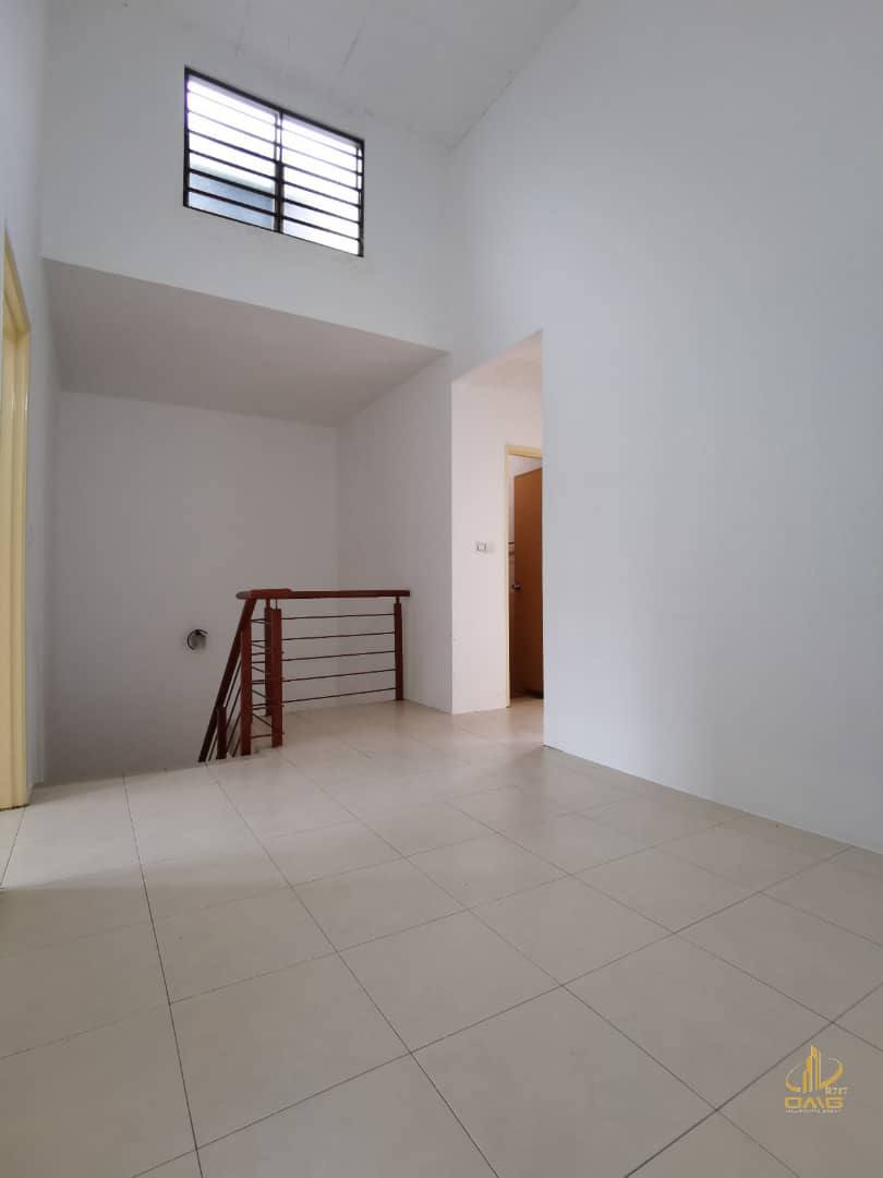 Below Market Setia Impian 6 Setia Alam 2 Storey Ho - photo 10