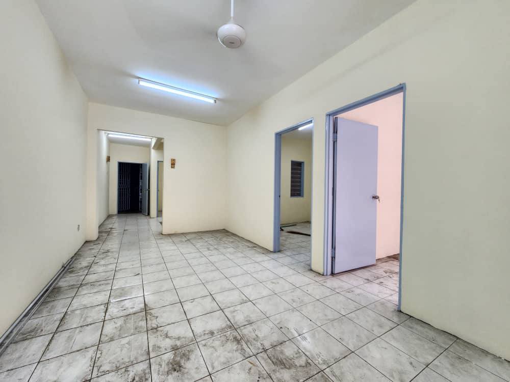 Golden Villa Apartme ...