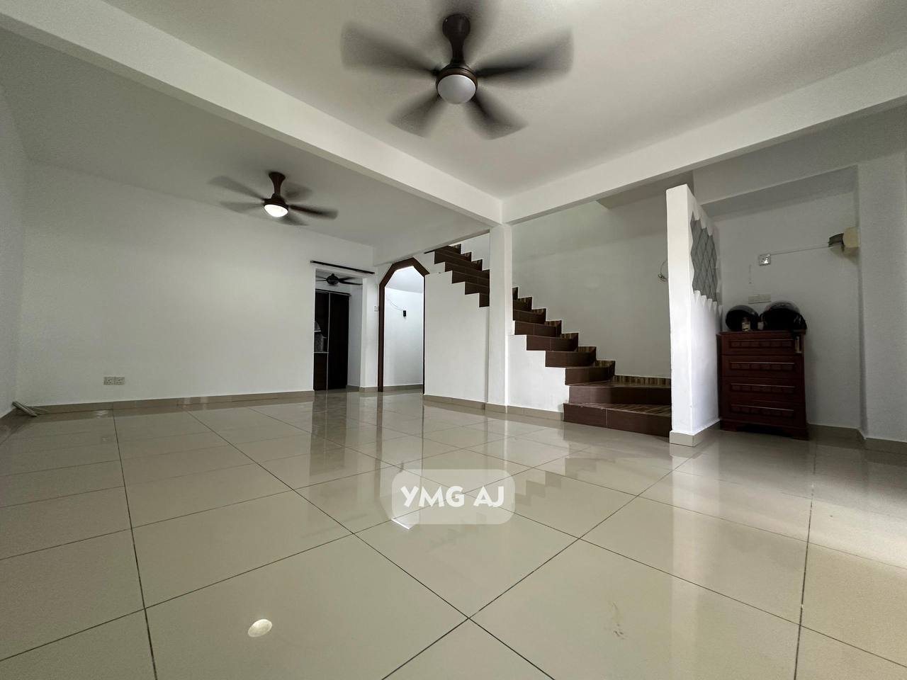 20x75 Dato Dagang Ta ...