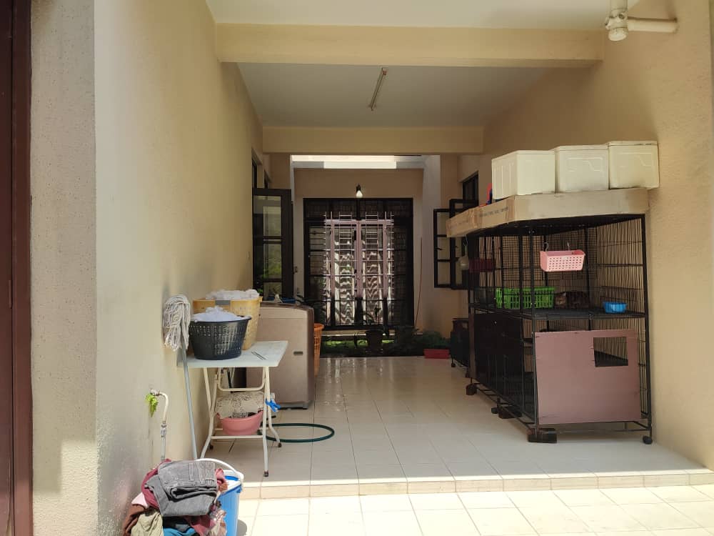 BUNGALOW DOUBLE-STOREY AT BUKIT JELUTONG - photo 5
