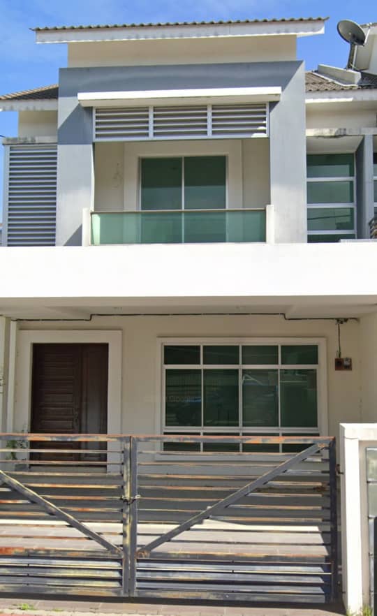 Brand New Lapangan Hartamas Double Storey House