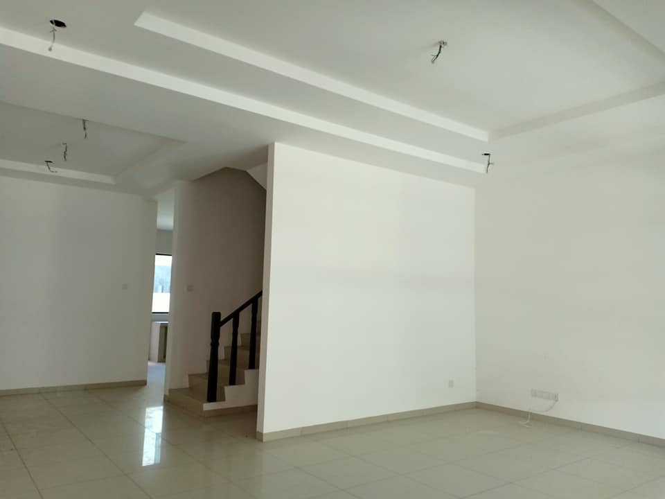 Brand New Lapangan Hartamas Double Storey House - photo 4