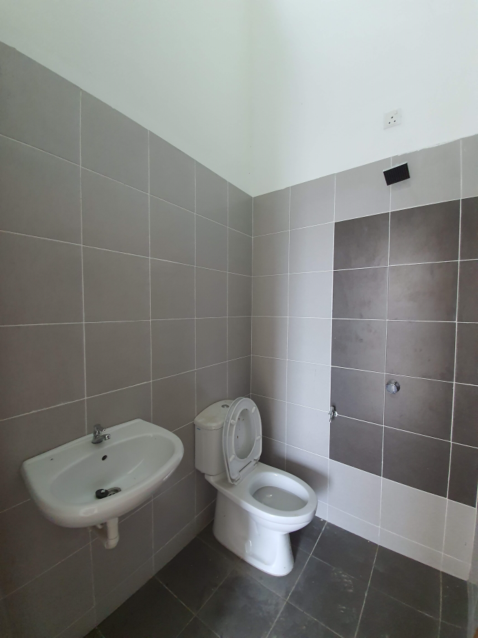 Single Storey Corner House Ampang Residency Ipoh - photo 6