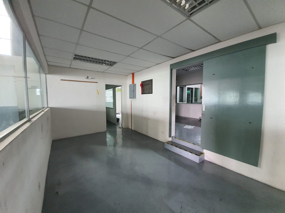 Corner Factory Kawasan Perindustrian Gopeng - photo 8