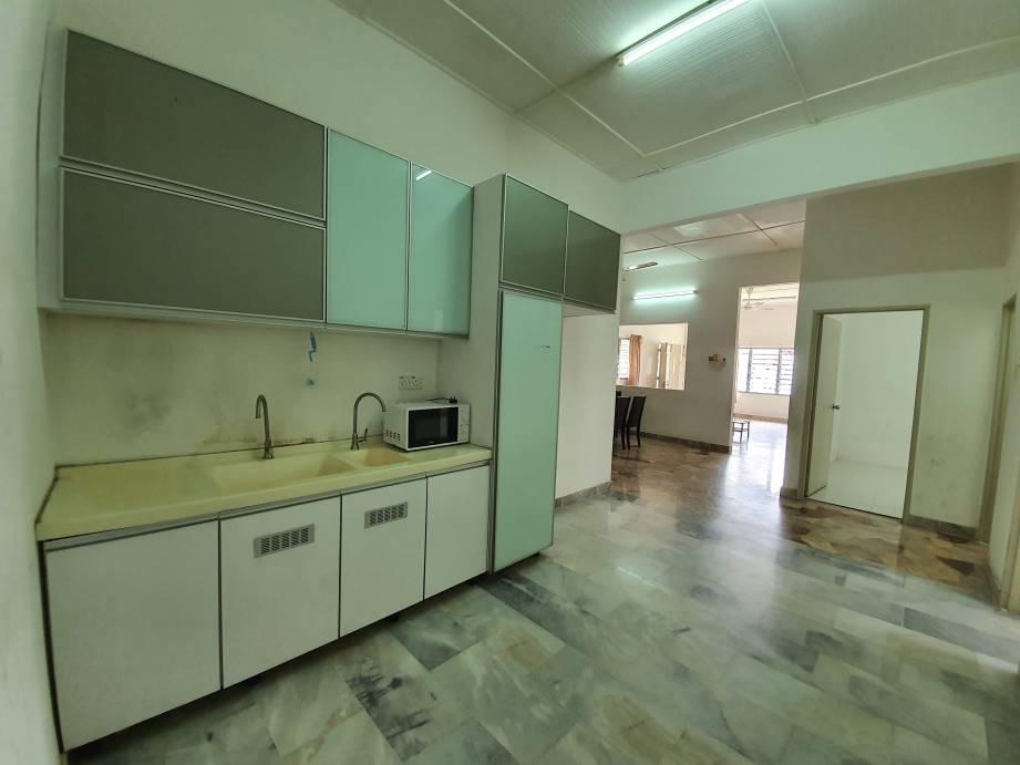 Fully Furnished One Storey Bungalow  Pasir Puteh - photo 2
