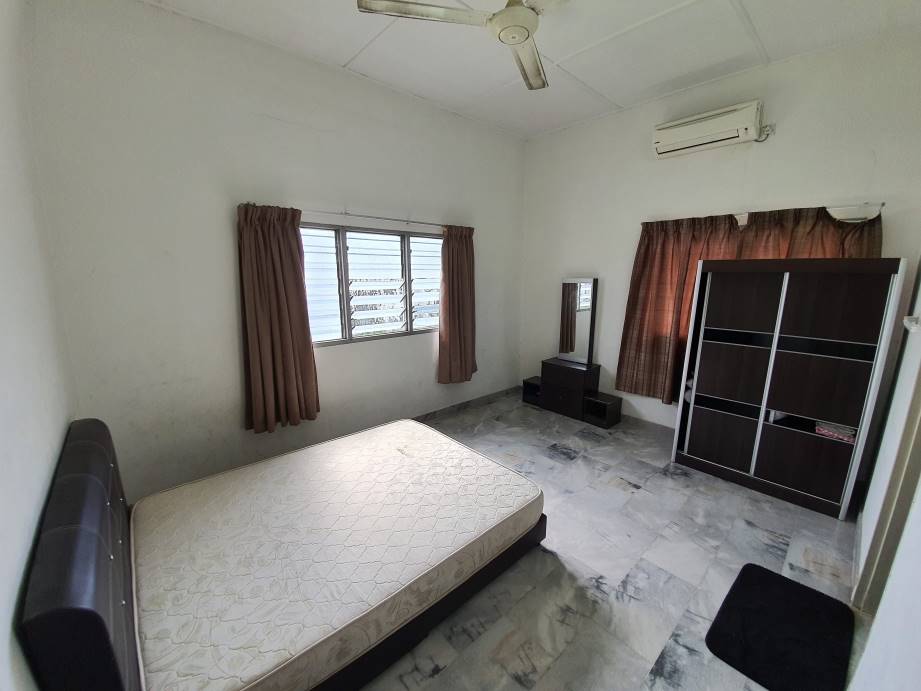 Fully Furnished One Storey Bungalow  Pasir Puteh - photo 6