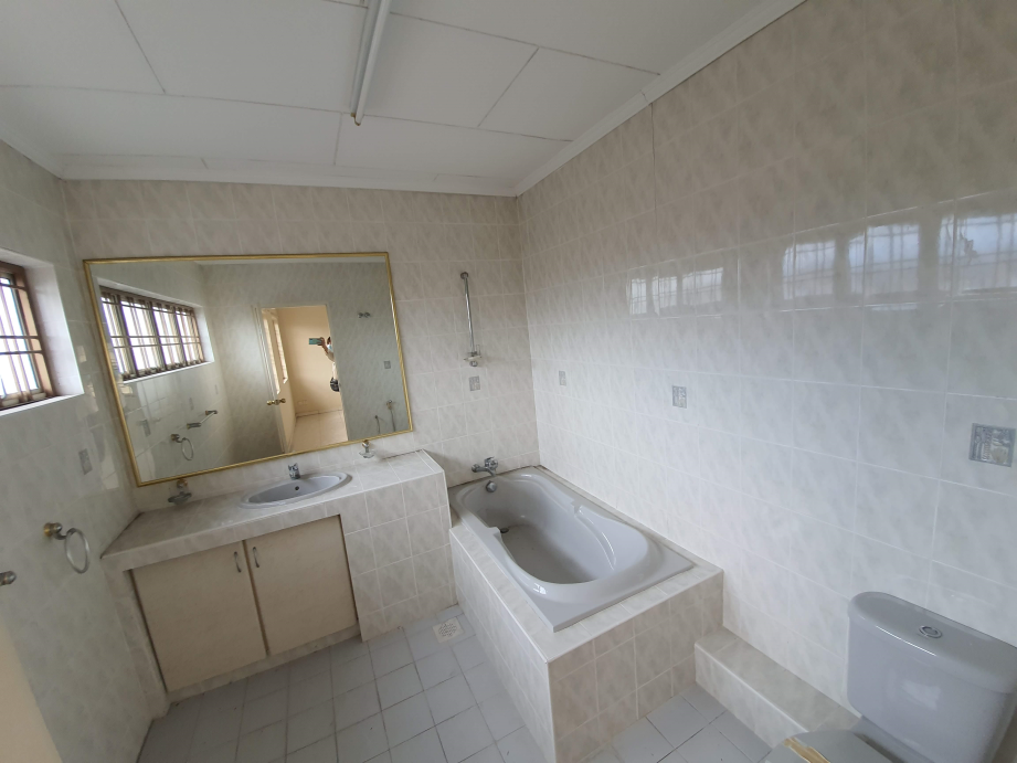 Pasir Puteh Ipoh Double Storey Semi D House - photo 7