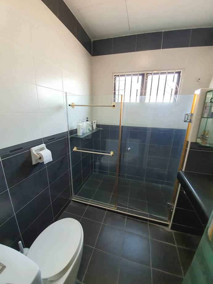 Fully Furnished Pulai Heights Two Storey Semi D - photo 9