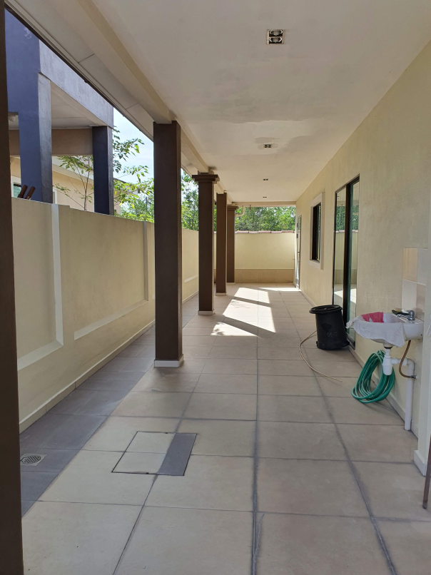 Fully Furnished Pulai Heights Two Storey Semi D - photo 11
