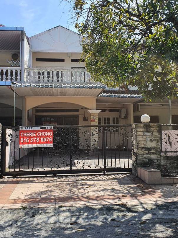 Taman Melor Pasir Puteh Double Storey House