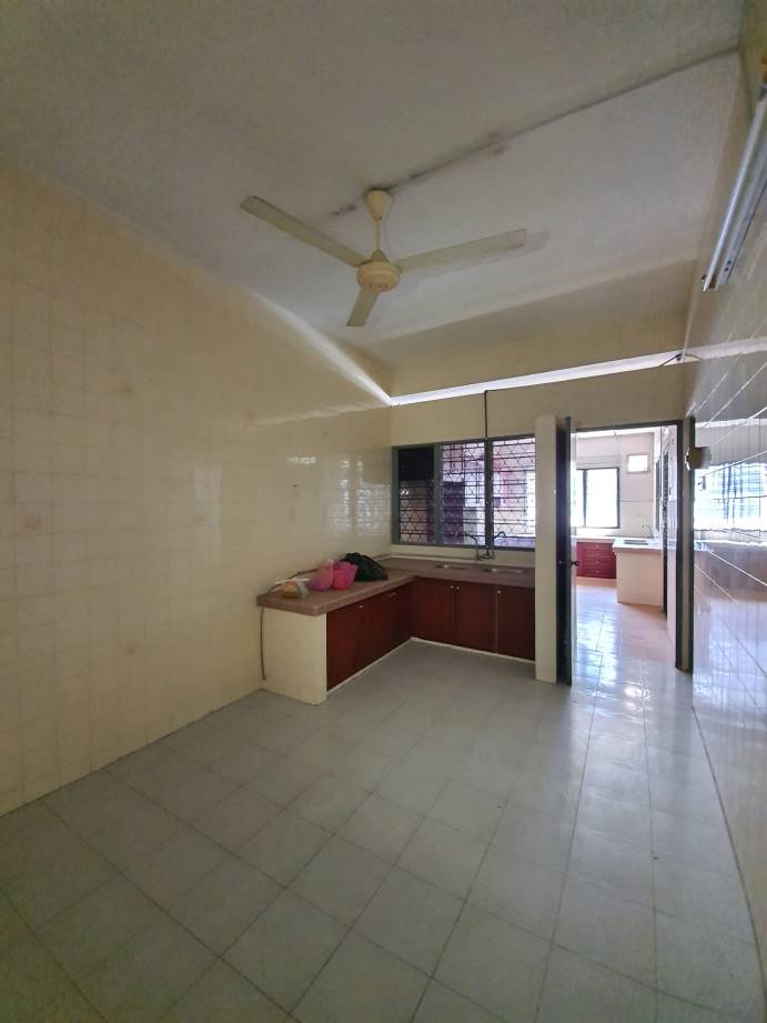 Taman Melor Pasir Puteh Double Storey House - photo 4