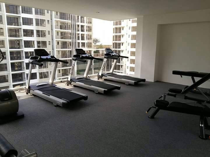 Fully Furnished Upper East Condo at Tiger Lane - photo 7