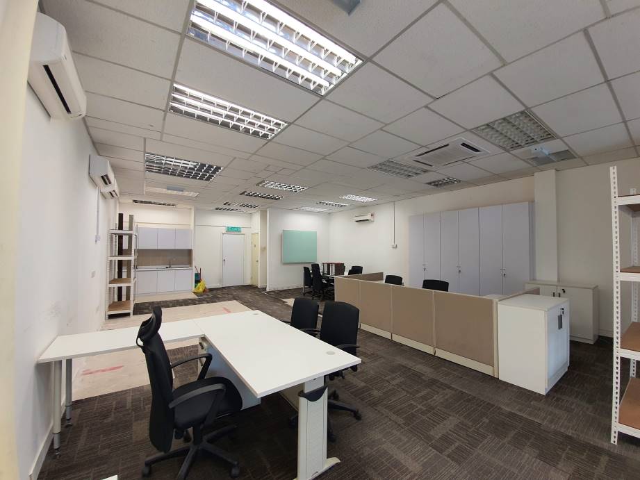 Shop Office Greentown Business Centre for rent - photo 3